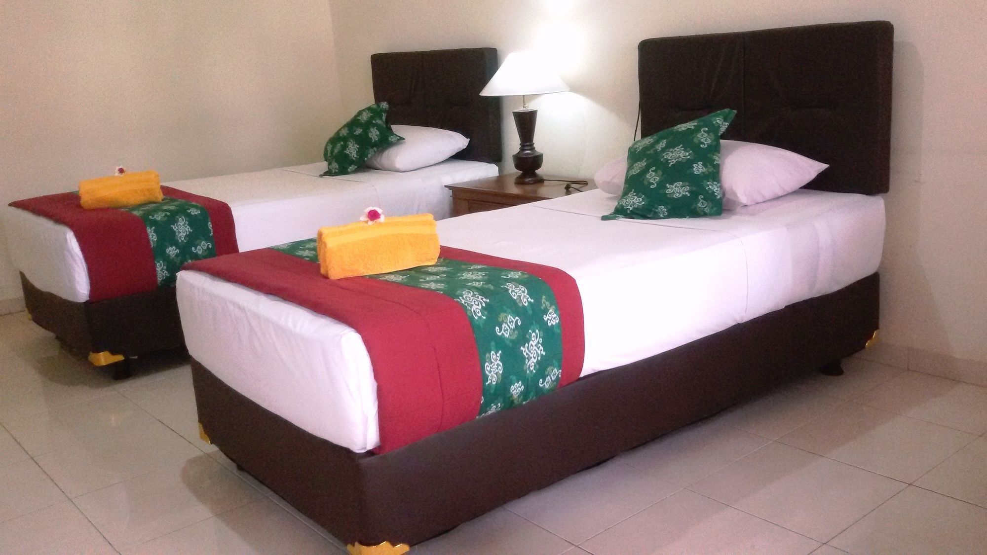 Lovina Beach Hotel Pabean Buleleng Екстериор снимка